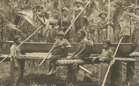 Batik, Sifting Rice & Women Working, Antique Photogravure of Batak People 1900, close-up 4