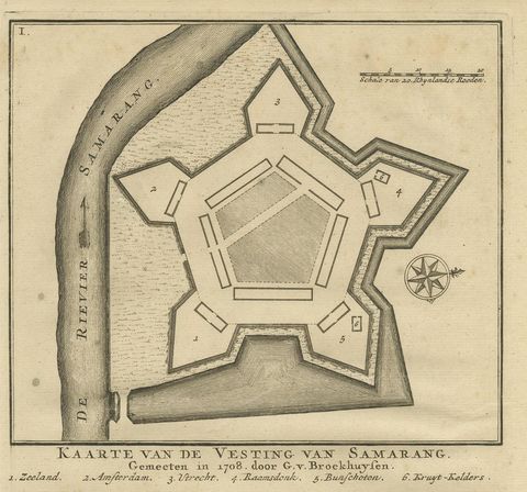 Antique Print of the Castle of Semarang and a Fortress by Valentijn, 1726, view 3